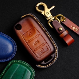 VW Jetta, Atlas, Passat, Tiguan, Arteon Leather Key Fob Cover - Volkswagen Key Holder - Premium Case for Secure Remote Protection