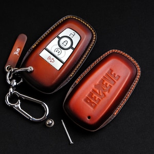 Custom Logo Bronco Key Fob Cover, Personalized Leather Key Case for Bronco Sport Sasquatch Outer Banks, Bronco Accessories Holder Stamp