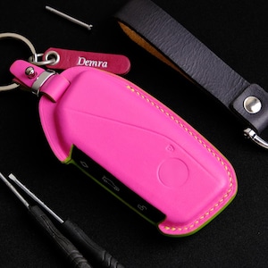 BMW Series 2, 3, 4, 5, 7, 8 Key Fob Cover, Leather Key Case For BMW X3 X4 X5 X6 M3 Z4 E Series, BMW Fob Cover Key Chain Accessories