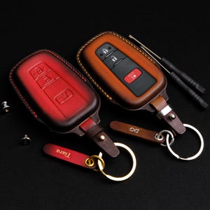 Personalized Leather Key Fob Cover For Toyota Highlander, Custom Key Fob Cover For Toyota, Toyota Highlander Keyless Entry Cover