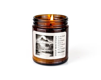Deep Mountain | Leafy Green and Dark Marine Scent | Soy Wax Candle in Amber Jar