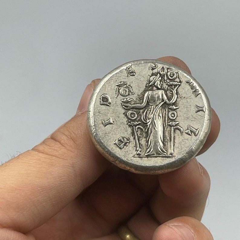 Неисследованная Древняя Римская Греческая Бронзовая Старая монета Инталия 2 — изображение