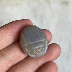 Bellissimo antico agata egiziana bambino scarabeo amuleto intaglio sigillo timbro perlina