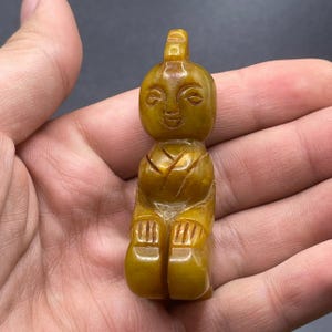 Very Beautiful Antique Tiebtan Jade stone Carving Worshipper Statue