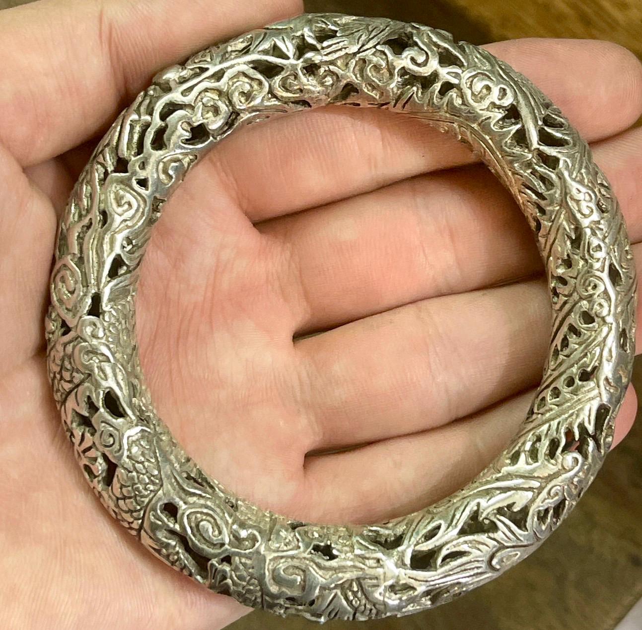 Tibetan Silver Bracciale di Design Fatto a Mano in Filigrana Con Pietre Preziose e Perle Incise per Donna Bracciale Unico Alla Moda Regolabile in Argento Sterling 925 / Lunghezza 8 Pollici