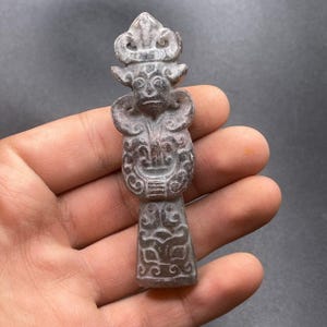 Beautiful Antique Tiebtan Jade stone Carving King figurine Statue