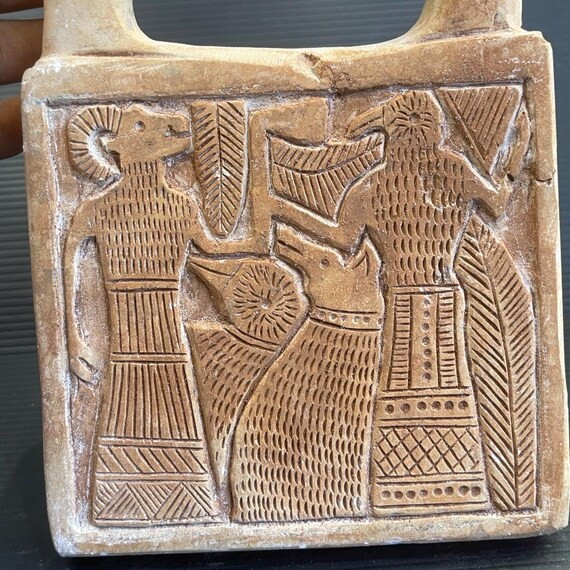 Authentic large Ancient Near Eastern limeStone we… - image 6