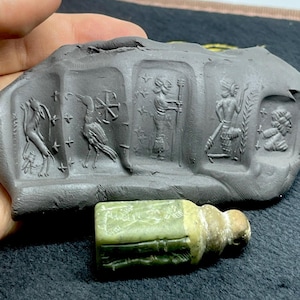 Antique Near Eastern Jasper Intaglio Stone Seal Stamp Pendant With Impressions