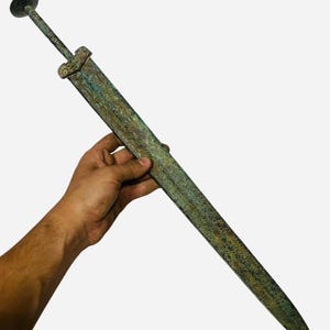 Ancient Near Eastern Bronze Big Sword With Excellent Engravings