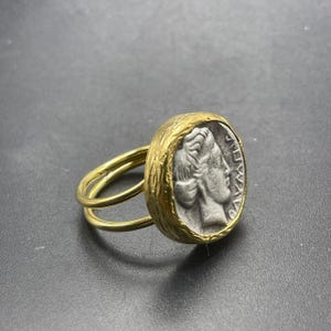 Schöne alte Bronze antike griechische authentische Münze mit vergoldetem Messing einzigartiger größenverstellbarer Ring