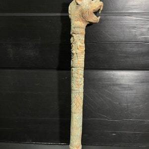 Unique Collectable Ancient Roman wonderful bronze Big Decorative Stick With Lion Head