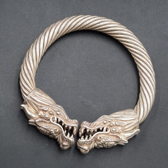 Bracelet Jonc Ancien Avec Têtes De Dragons - Longueur 20 Cm - Alliage Métal - Occasion, Oxydation à Nettoyer