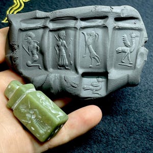 Antique Near Eastern Jasper Intaglio Stone Seal Stamp Pendant With Impressions