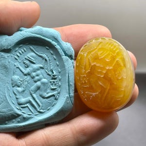 Belle pierre précieuse, roi romain, vieux guerrier agate, phoque en taille-douce, timbre de pierre, perle unique