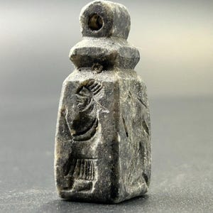 Ancient Near Eastern Intaglio Old Jasper Stone Amulet Seal Stamp Pendant