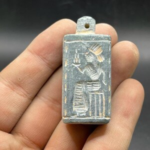 Antiques Ancient Near Eastern Old Jasper Intaglio Rare Cylinder Seal Bead Pendant With Imperissions