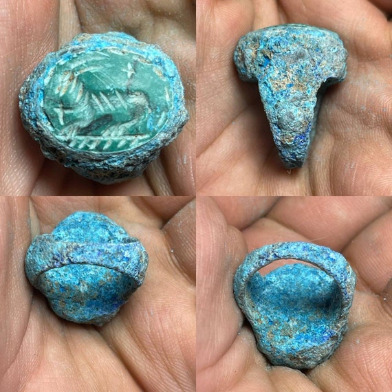 Beautiful Rare Near Eastern Ancient Bronze Ring w… - image 1