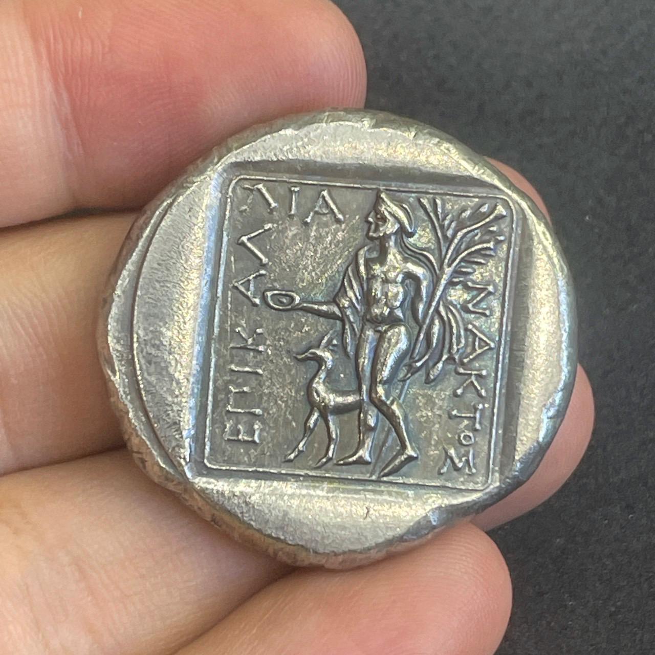 古代ローマの青銅貨：皇帝の遺物 - Etsy 日本