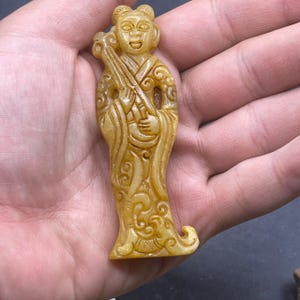 Wonderful Old Antique Engraved Mongolian jade Stone Engraved Queen Figure Statue