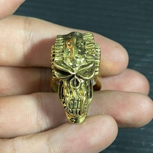 Beautiful Antique Stunning Gold Gilding Bronze Ring With Skull