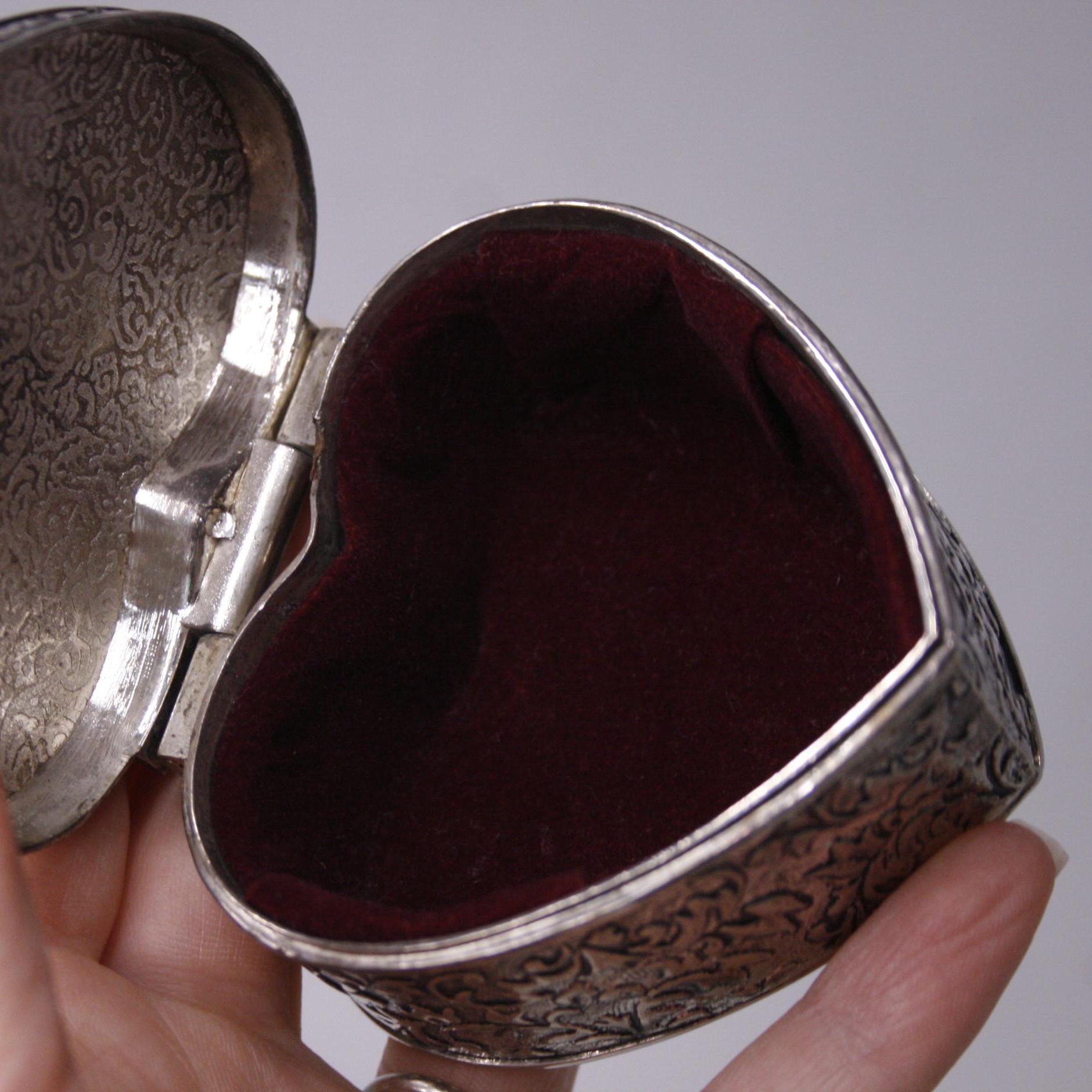 Vintage Heart Trinket Box With Red Velvet Small Silver Tone