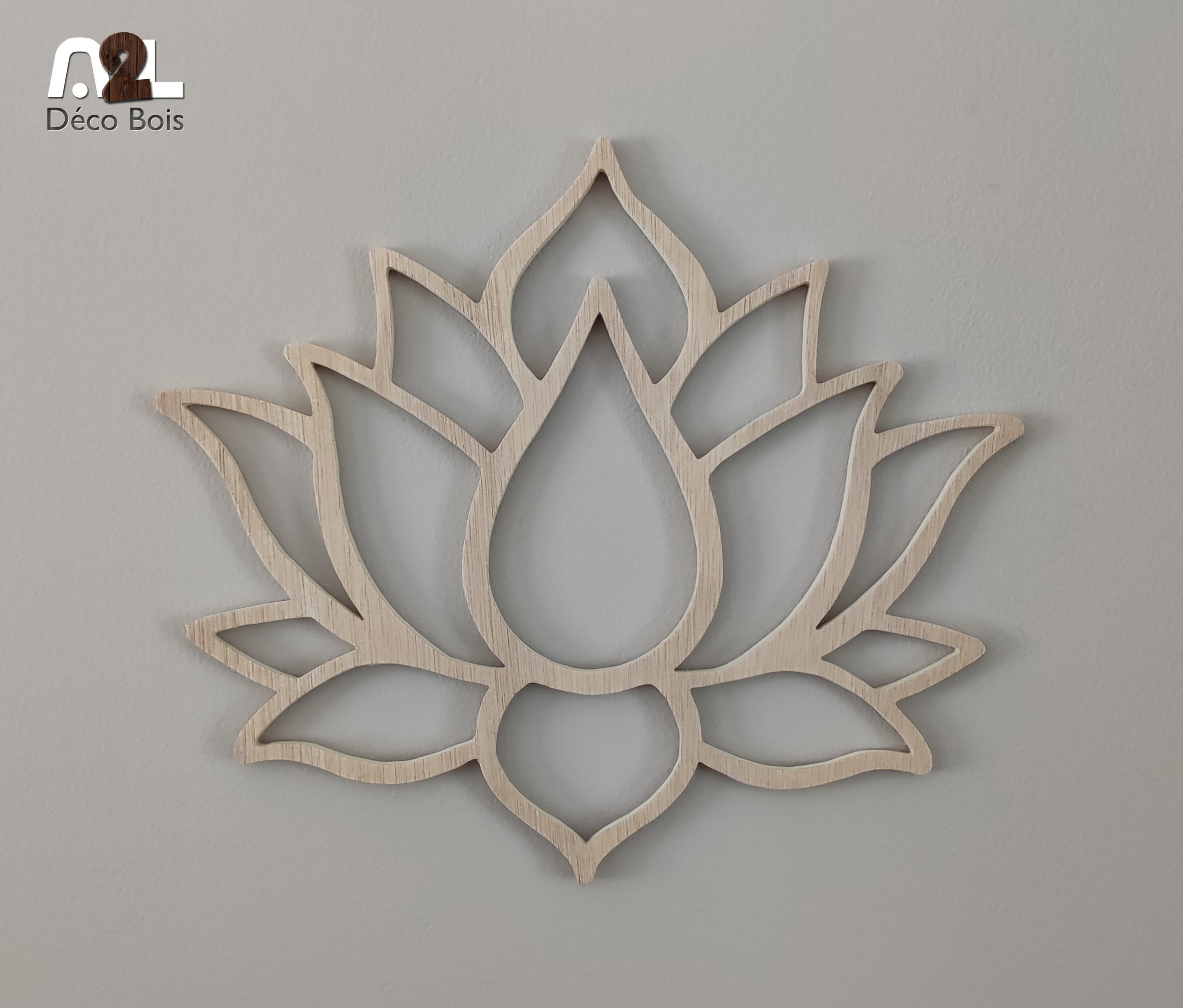 Fleurs de Lotus en Bois, Fait Main Chantournage
