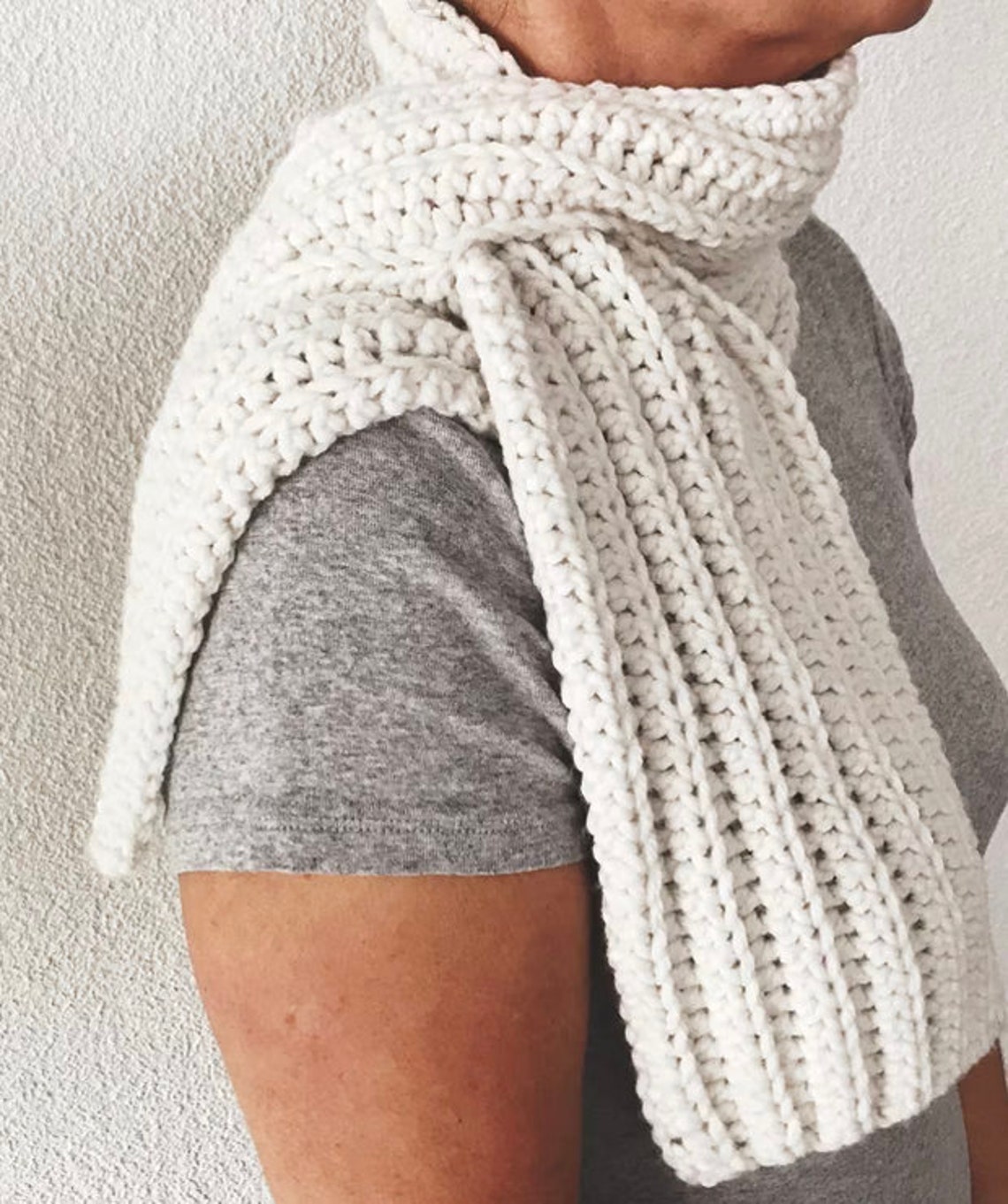 Fast and Easy Keyhole Scarf Crochet Pattern - Unisex and Adjustable ...