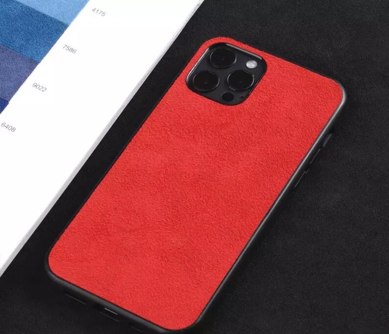 Luxurious Italian Alcantara Case for iPhone 12 Pro Max 11 Xr X Xs Max 6s 7 8 Plus Luxury Artificial Leather Business Phone Cases SE2 Cover