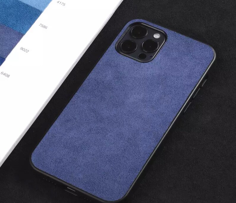 Luxurious Italian Alcantara Case for iPhone 12 Pro Max 11 Xr X Xs Max 6s 7 8 Plus Luxury Artificial Leather Business Phone Cases SE2 Cover