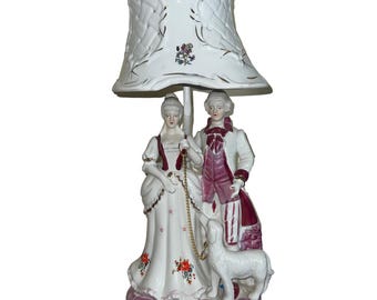 Lámpara de mesa vintage de porcelana victoriana blanca y rosa