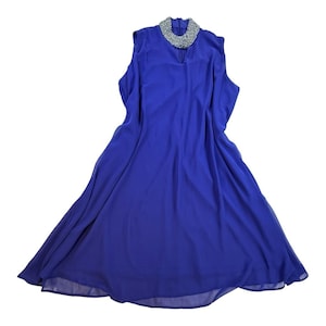 royal blue cocktail dress size 16 Royal Blue (silver stoned) Dress Size US: 16, 18, 20 Evening/Party/Wedding,