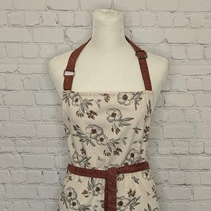 Floral Cotton Canvas Apron: Adjustable Chef Apron with Pockets