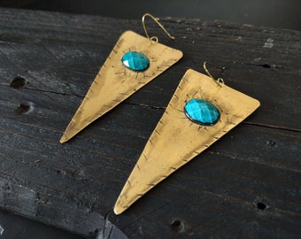 Handmade brass geometric earrings with turquoise Hammered triangle brass earrings Boho hammered shell earrings