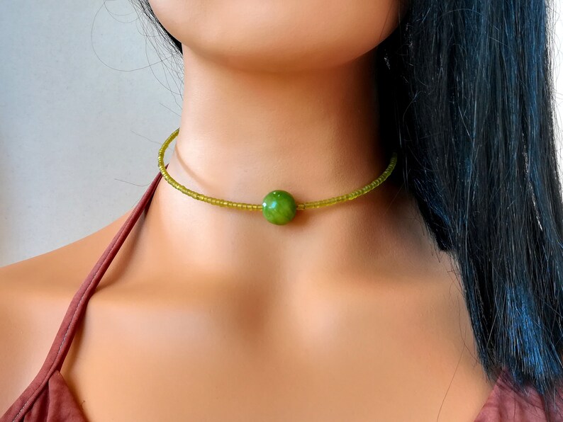 Chokers Subtle Green Beaded Choker With Jade Stone, Minimalist Necklace, Bohemian ...