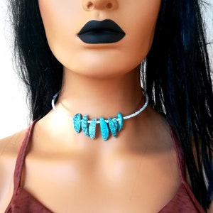 Handmade white beaded choker, natural shell choker, Summer shell choker, Dainty choker, Surf beaded choker, Boho beaded choker
