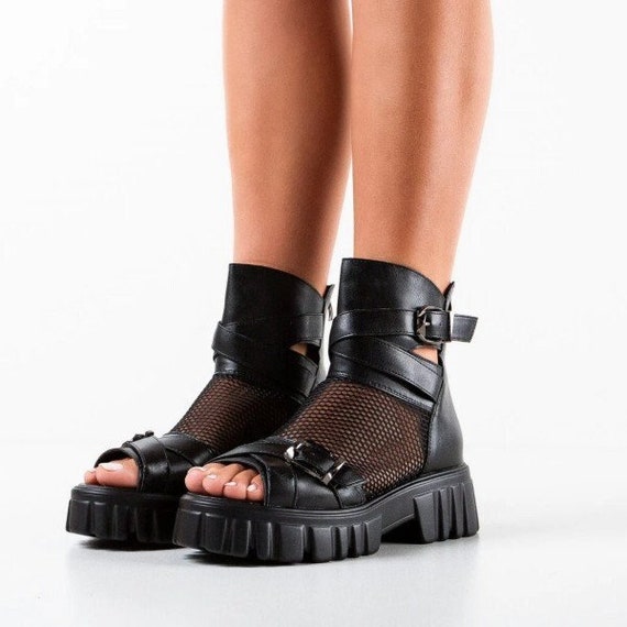 Botines de verano negros de cuero Abierto también botines | Etsy México