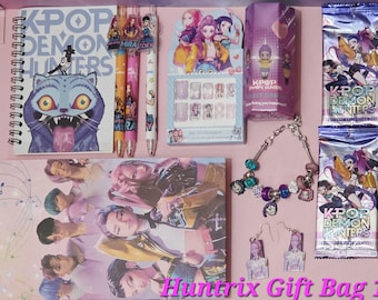 KPOP DEMON HUNTERS Gift Bag Bundle - Huntrix | Rumi | Mira | Zoey - Pens, Jewelry, Nails & More