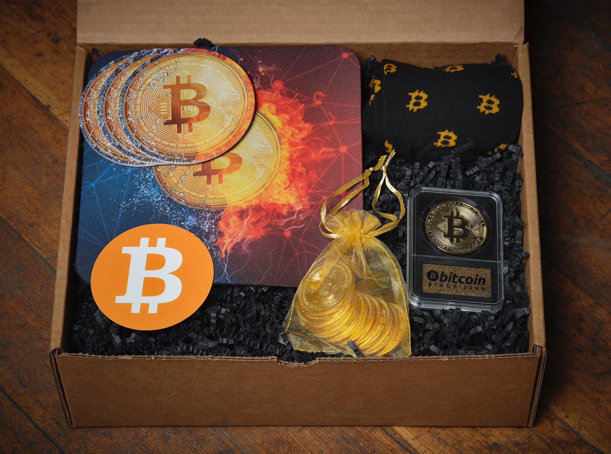 Crypto Crate, Bitcoin Office Edition - Coffret cadeau crypto - Coffret cadeau  Bitcoin organisé avec carte - Etsy France
