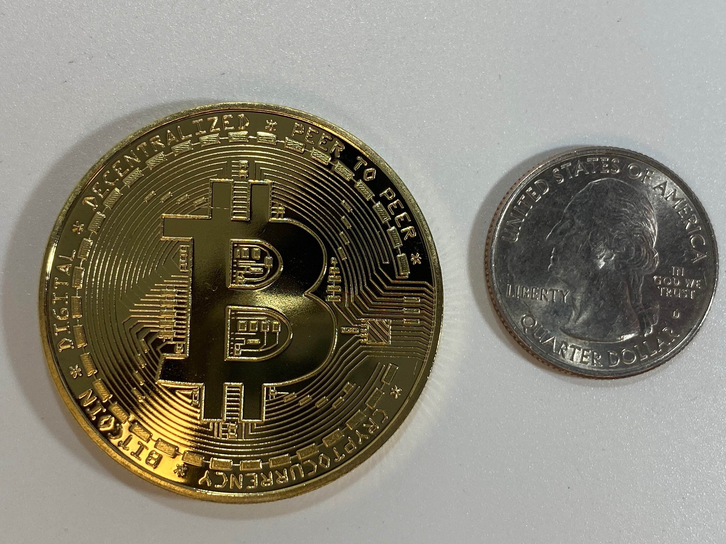 Unbranded Crypto Collectibles Cool Gold & Silver Bitcoin Collectible Coins  – 12-Piece Set, Gold Plated, Perfect For Crypto Fans & Collectors Bitcoin  Clock