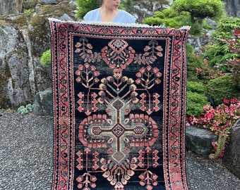 Hand-knotted Oriental Rug, Vintage, 5’4”X3’7”