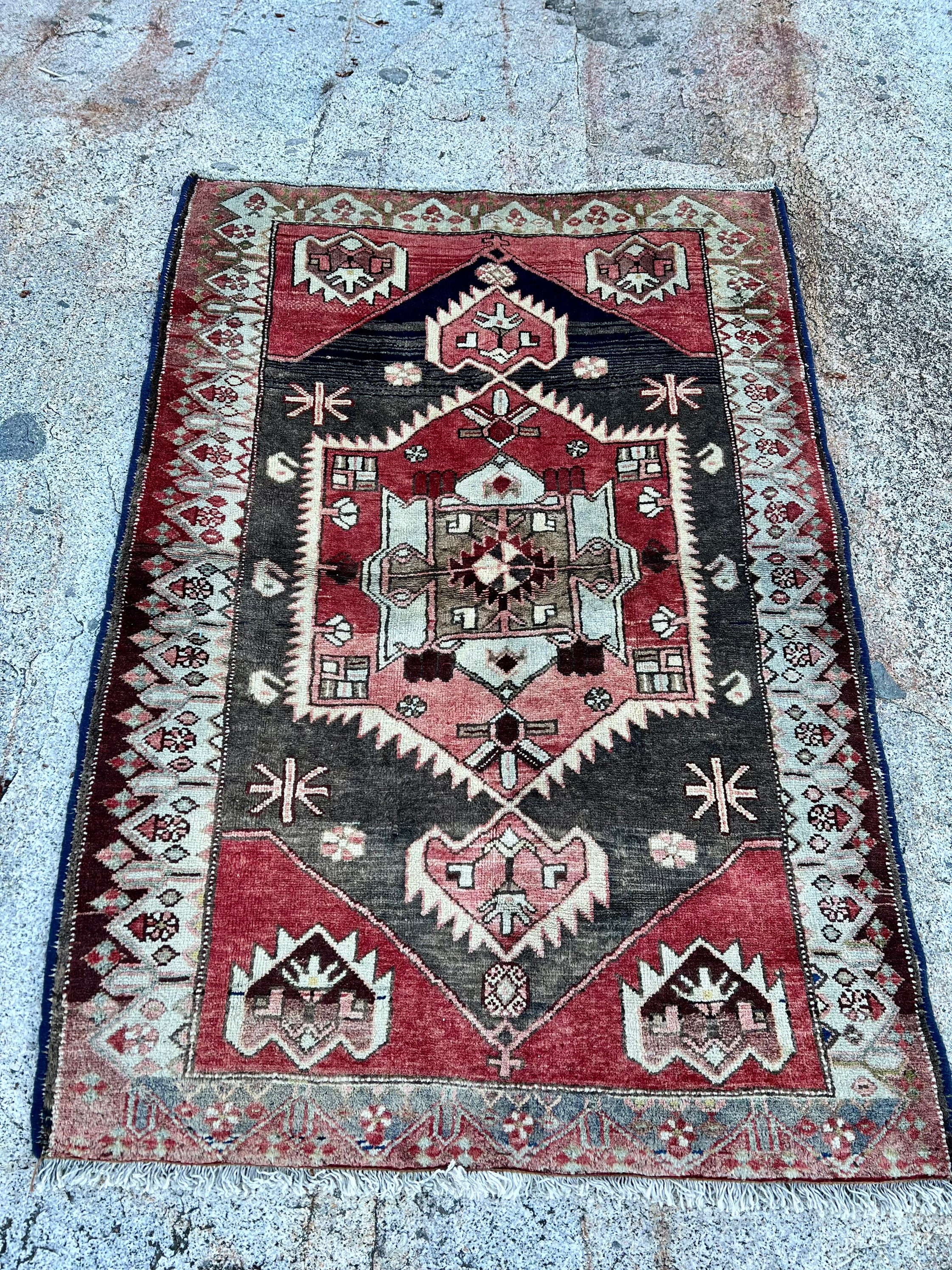関税無料 - 手織りヴィンテージオリエンタルラグ 5'X3'6” - Etsy 日本