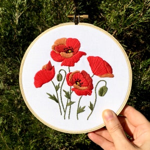 Poppies Modern Embroidery Kit image 1