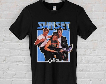 Sunset Curve T-Shirt: Julie and The Phantoms Band Tee