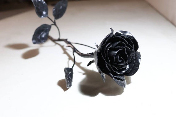 Iron Rosemetal Flowerblack Roserose With Thorns6th - Etsy