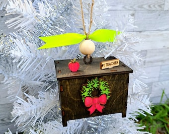 Christmas Teacher Desk Ornament SVG || Omtech || Laser File || Digital File || Compatible with Gloweforge