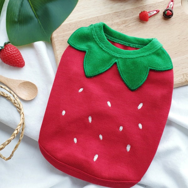 Strawberry Dog Sweater, S-2XL, Halloween dog, Dog costume, Halloween dog Shirt, Halloween Costume Dog, Pet Clothing, Dog-Tee, Dog T-shirts