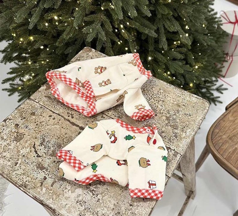 Santa Tree T-shirts, XS-2XL, Pet Sweater, Christmas Wear for Dog, Gift Idea for Furry Friends, Dog Apparel, Dog Costume image 3