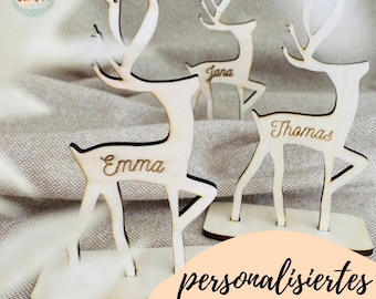 Reno de Navidad personalizado I Colocar ajustes I Nombres grabados en madera en el soporte I Tarjetas de asiento rústicas Decoración de mesa festiva