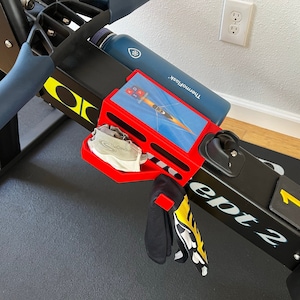 Red Water bottle / towel / earphone holder compatible with Concept2® Rower / RowErg® with a spot for recording time or placing a picture