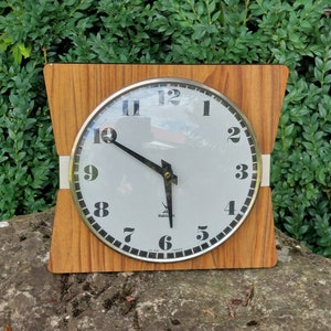 Antiguo reloj de pared JAZ TRANSITOR / Fondo de formica / Años 70 / Funcionando (batería LR14) / Decoración retro y vintage